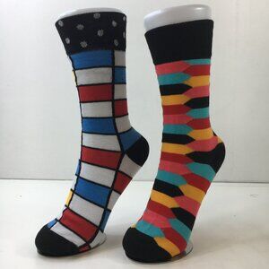 Unisex Crew Socks Set 2 Abstract Grid Pencil Pattern Black Blue Red Pink Yellow